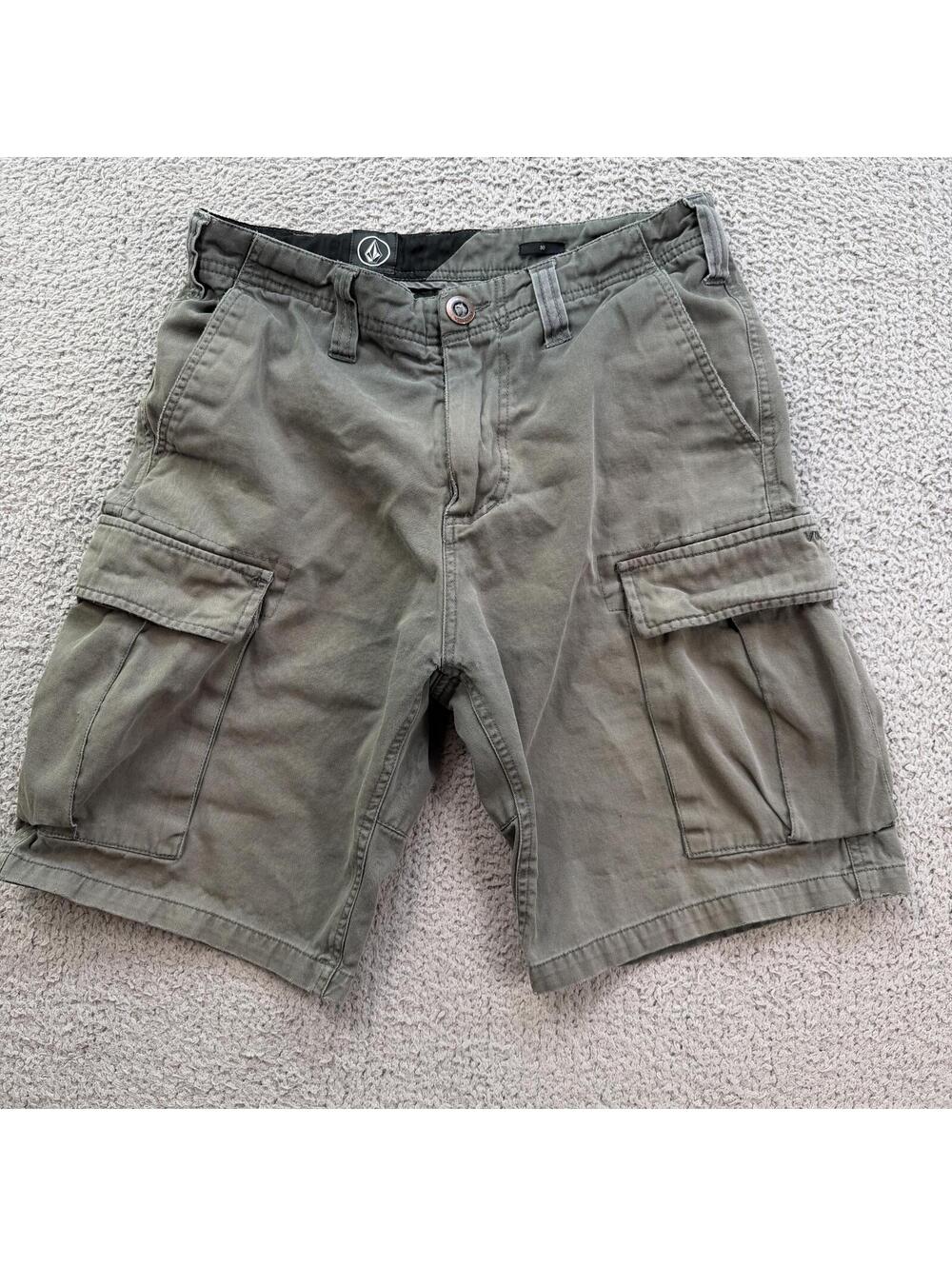 Vintage Y2K Volcom Gray Utility Cargo Shorts Skate Military 30 Skateboarding